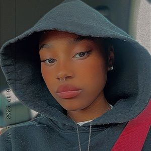 Meet your Posher, Lyric